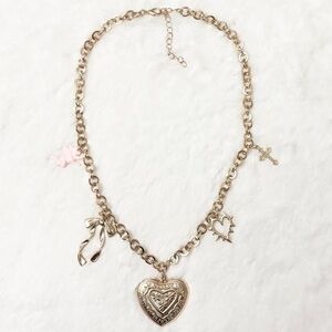 5/$15 🩷 MUST BUNDLE Gold Charm Heart Pendant Necklace for Women